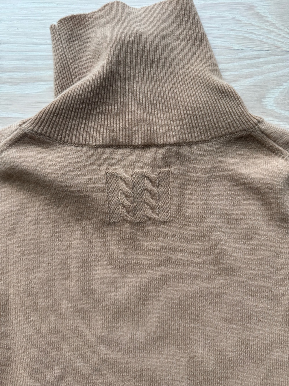 Nili Lotan Camel Ralphie Turtleneck Sweater size small cashmere - Picture 3 of 6